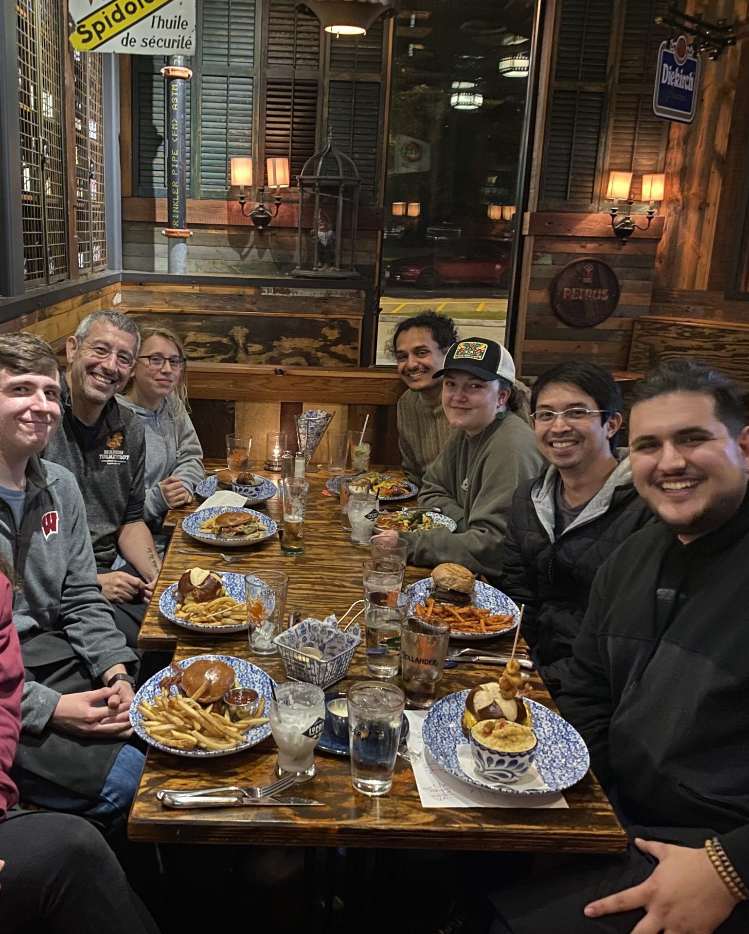 Lab dinner at Café Hollander in fall 2022